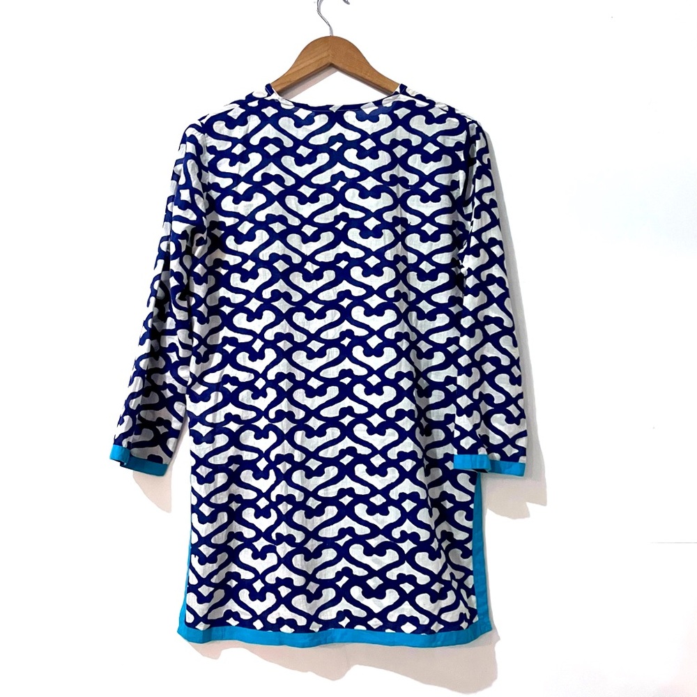 • Roller Rabbit Popover Split Neck Tunic, Cover-up Top | Medium • - Picture 3 of 5